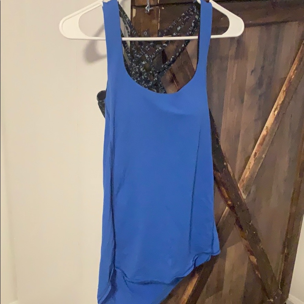 Blue Lululemon tank w/built in bra
